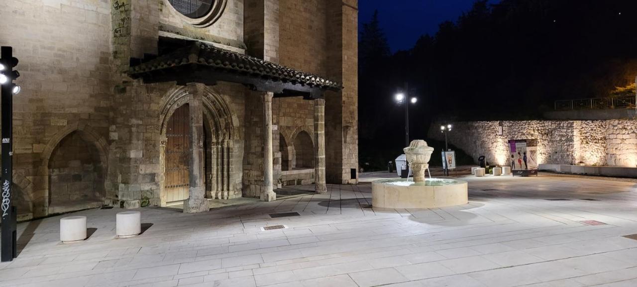 Atuaire Home Mirador De Saldana En Pleno Centro Historico Burgo Εξωτερικό φωτογραφία